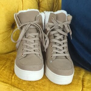 Serra Women's Taupe High-Top Sneakers
